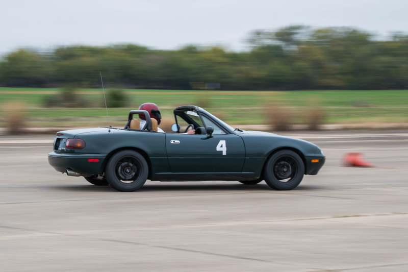 Illustration for article titled I took pictures at Autocross